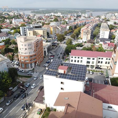 Hotel City Tulcea Bagian luar foto