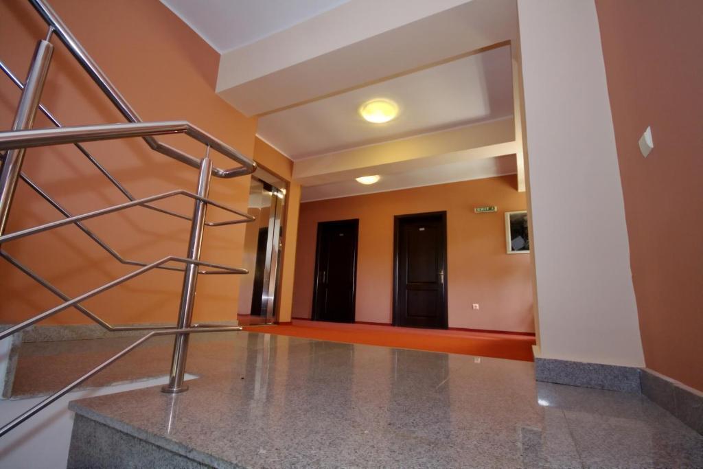 Hotel City Tulcea Bagian luar foto